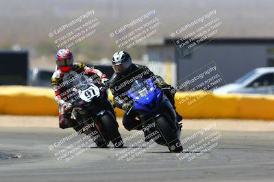 media/Mar-28-2022-Superbike Trackdays (Mon) [[b8603d0f67]]/Novice Group (1130am-12pm)/Turn 2/